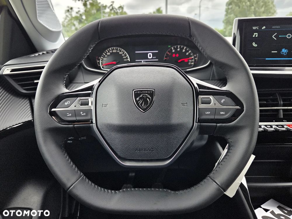 Peugeot 208 1.2 T Edition S&S - 18