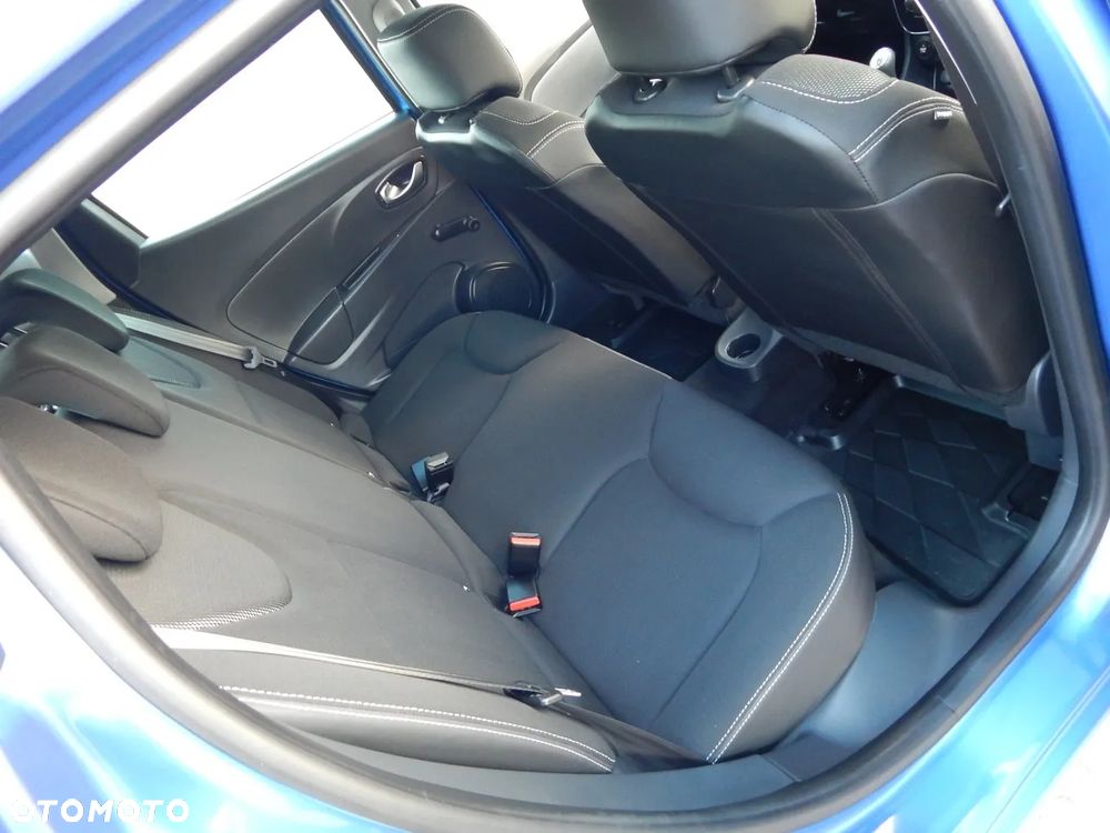 Renault Clio TCe 90 Limited - 12