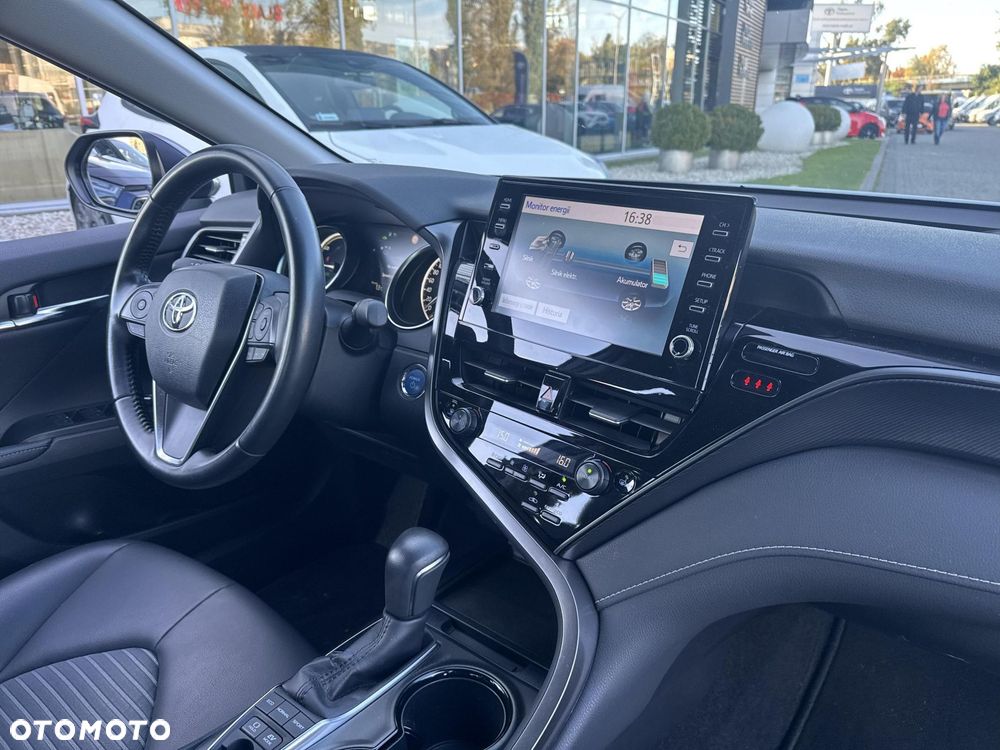 Toyota Camry 2.5 Hybrid Prestige CVT - 23