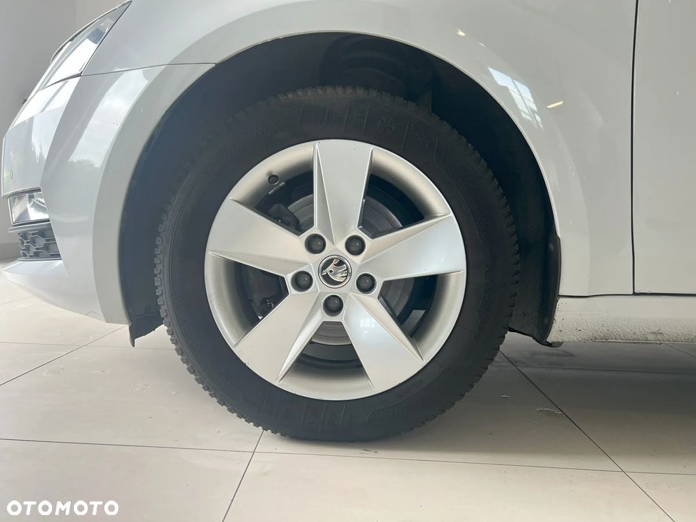 Skoda Octavia 1.5 TSI ACT Ambition DSG - 24