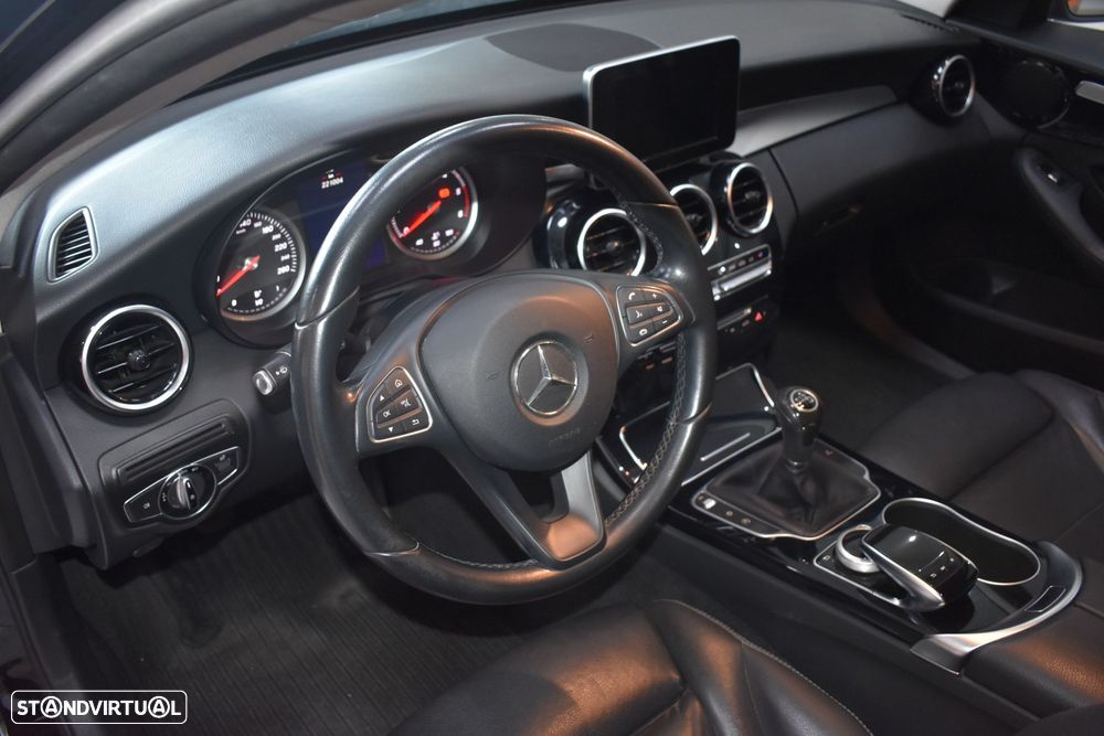 Mercedes-Benz C 220 d Avantgarde - 25