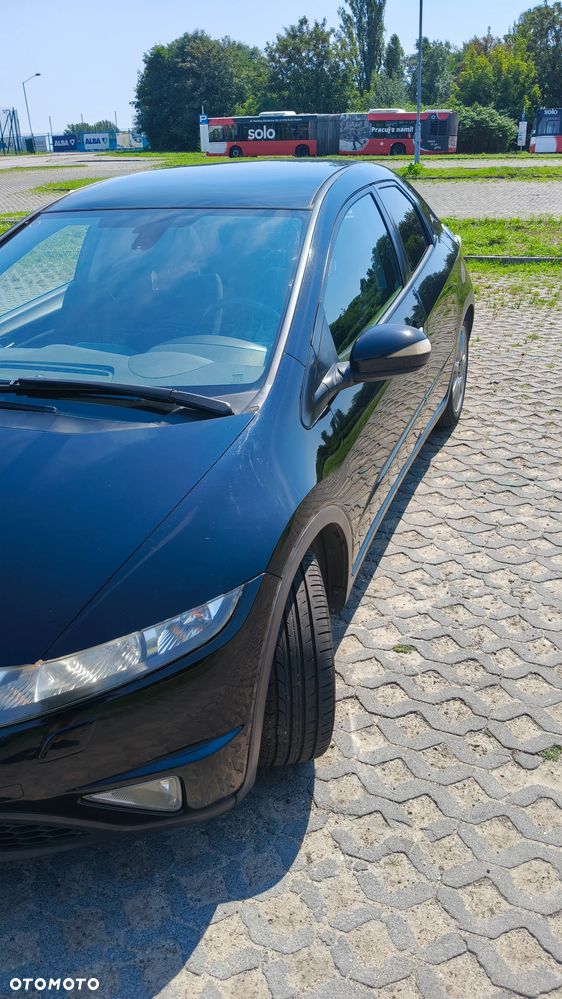 Honda Civic 1.8 Executive - 10