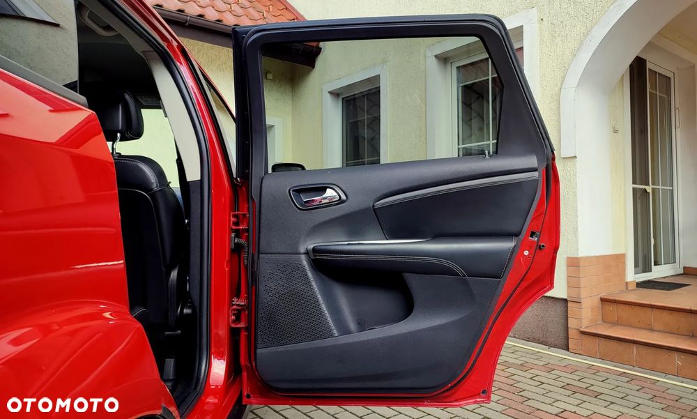 Fiat Freemont 2.0 Multijet Lounge AWD - 34