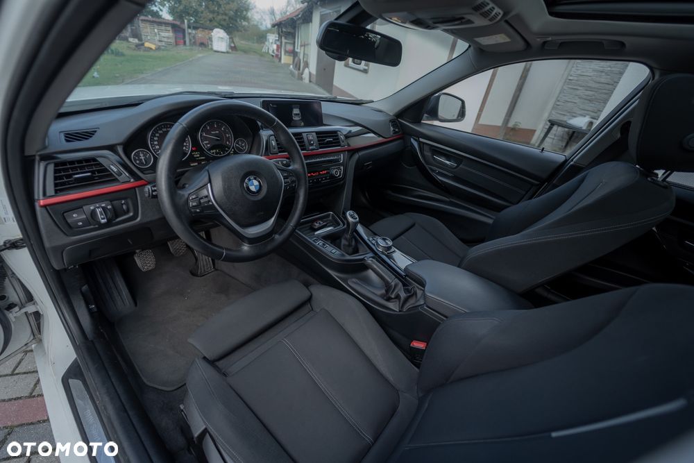 BMW Seria 3 318d Sport Line - 6