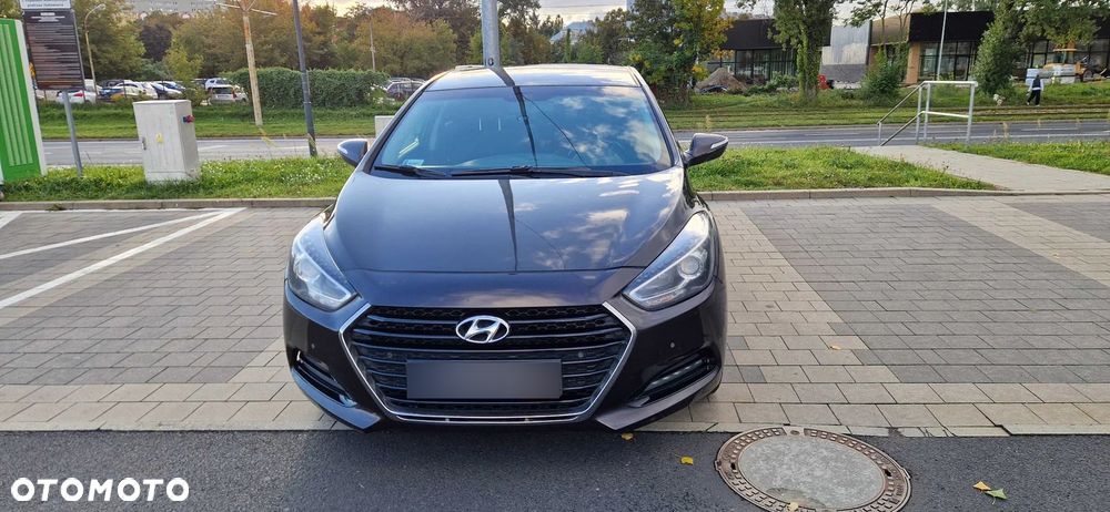 Hyundai i40 1.7 CRDi Comfort - 1