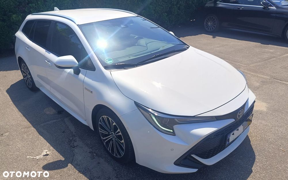 Toyota Corolla 2.0 Hybrid Comfort - 2