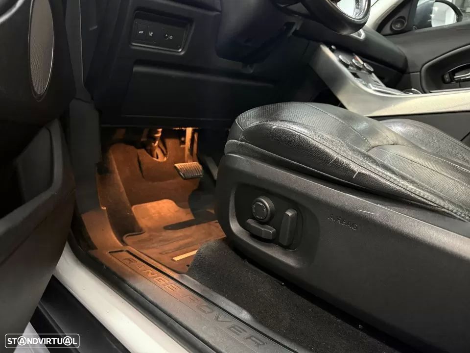 Land Rover Range Rover Evoque - 15