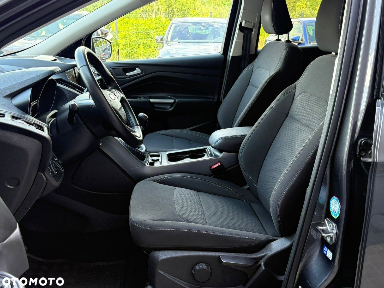Ford Kuga 1.5 EcoBoost FWD Titanium ASS - 9