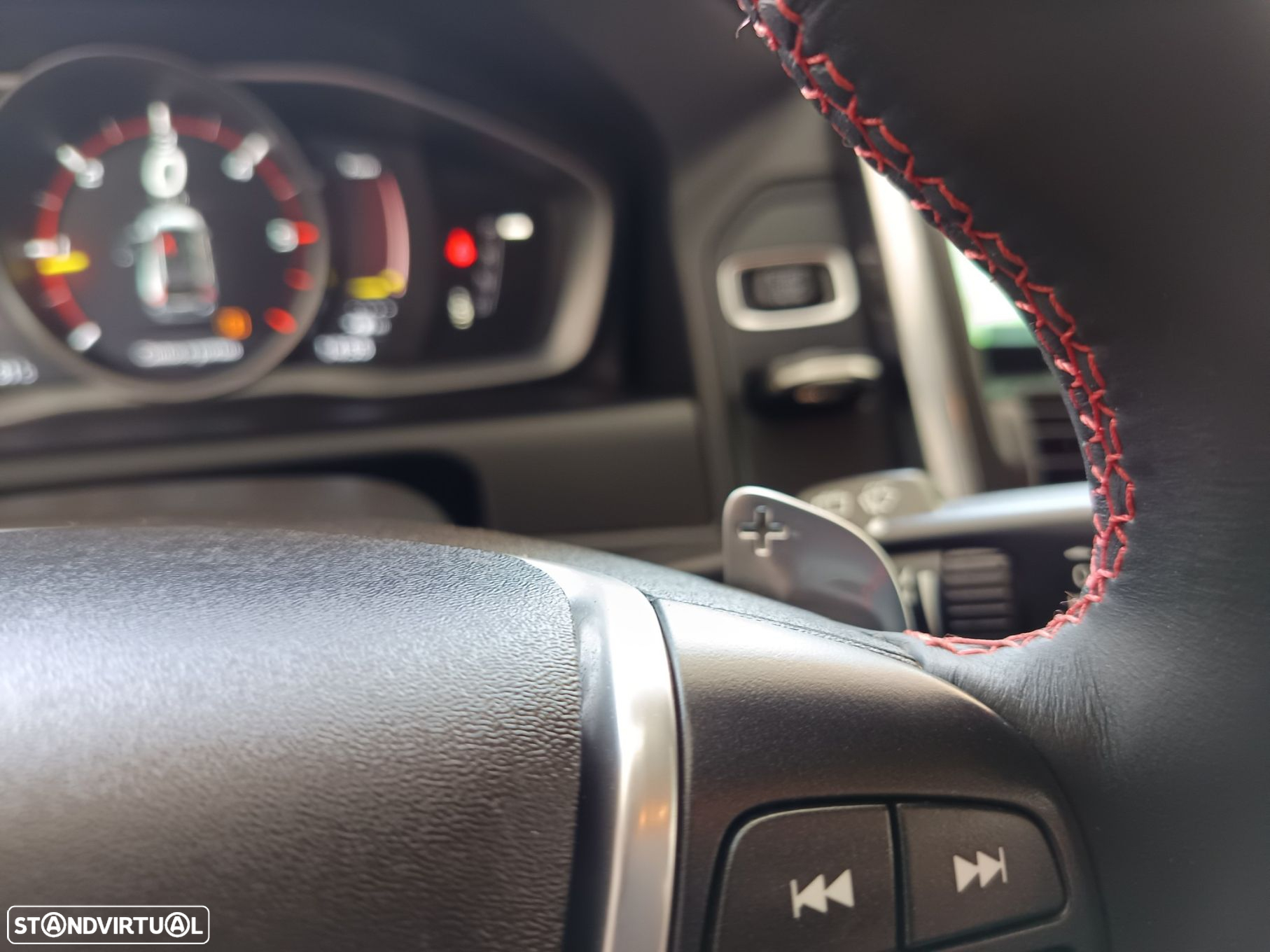 Volvo XC 60 2.0 D4 VOR Geartronic - 22