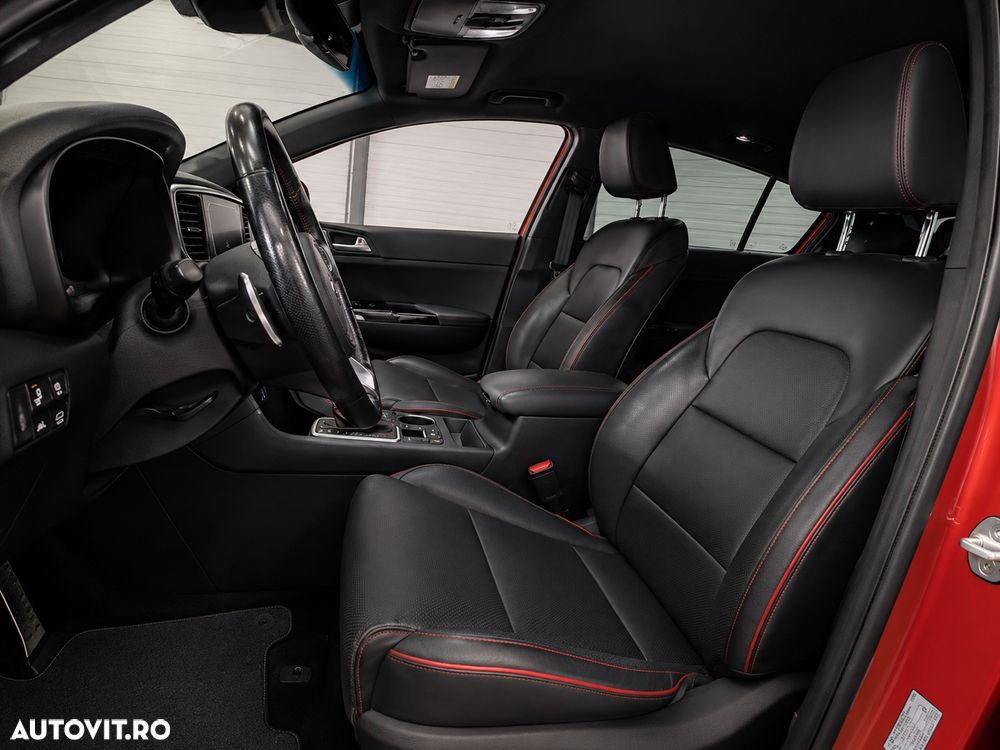 Kia Sportage - 16