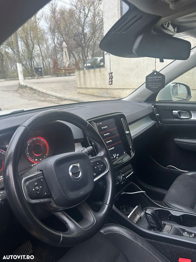 Volvo Xc 40 2019 photo 2