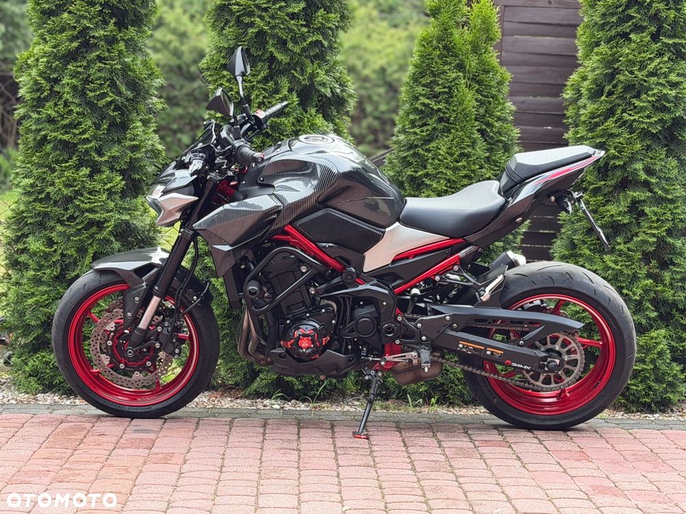 Kawasaki Z 900 - 7