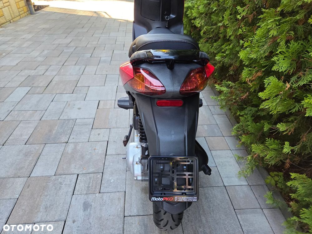 Derbi Variant - 10
