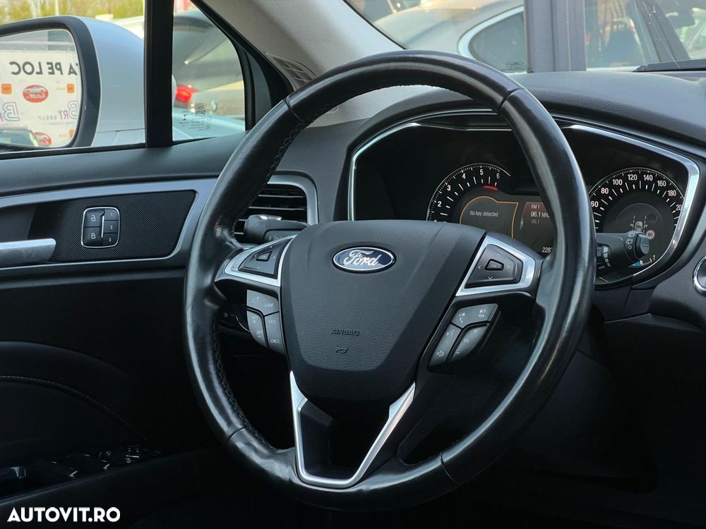 Ford Mondeo - 11