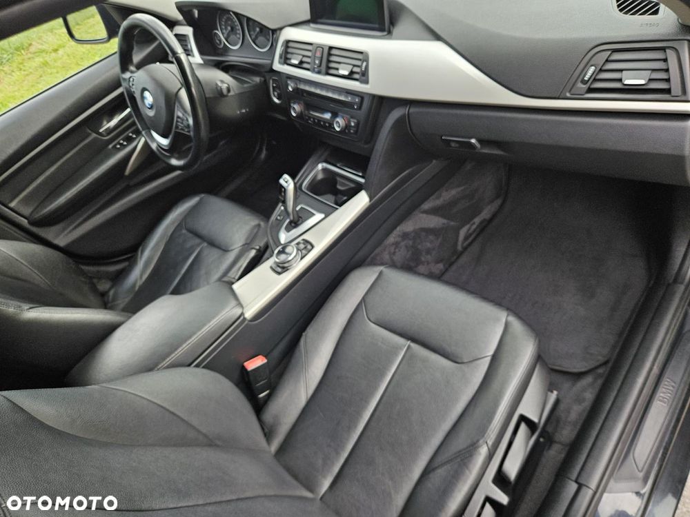 BMW Seria 3 - 24