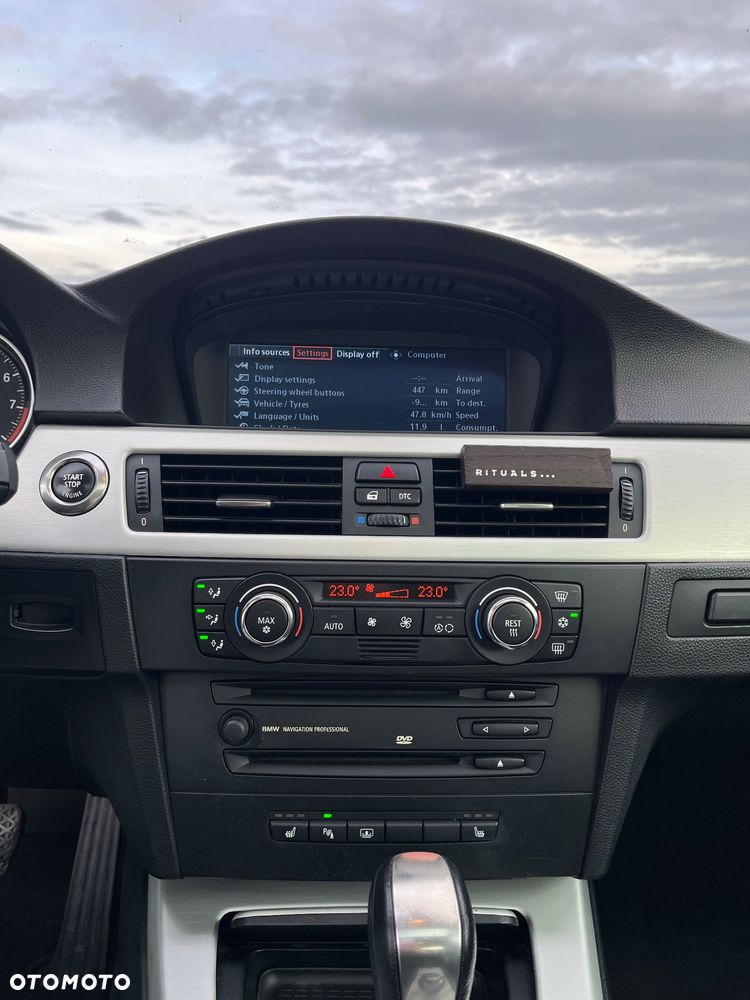 BMW Seria 3 335i - 8