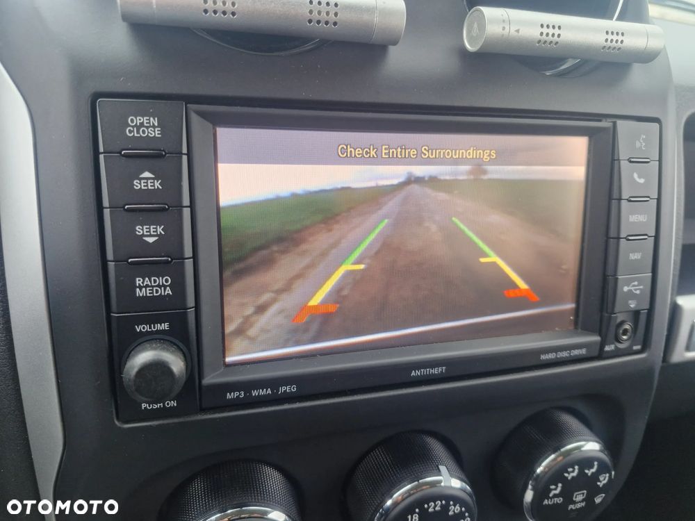 Jeep Compass - 13