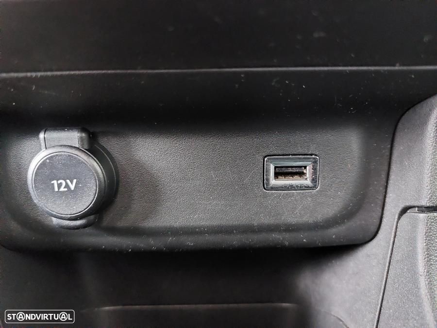 Citroën C3 1.2 PureTech C-Series - 42