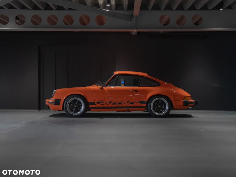 Porsche 911 - 2