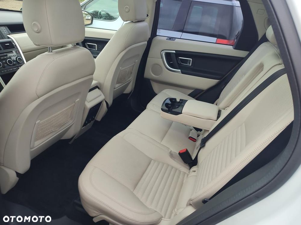Land Rover Discovery Sport 2.0 Si4 HSE Luxury - 18