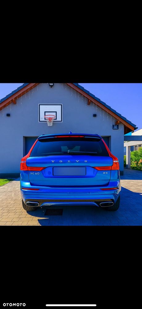 Volvo XC 60 B5 D AWD R-Design - 12