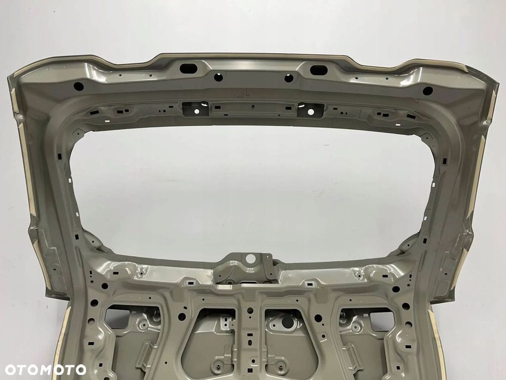 LynkCo 01 Nowa klapa bagażnika tył tylna - 10