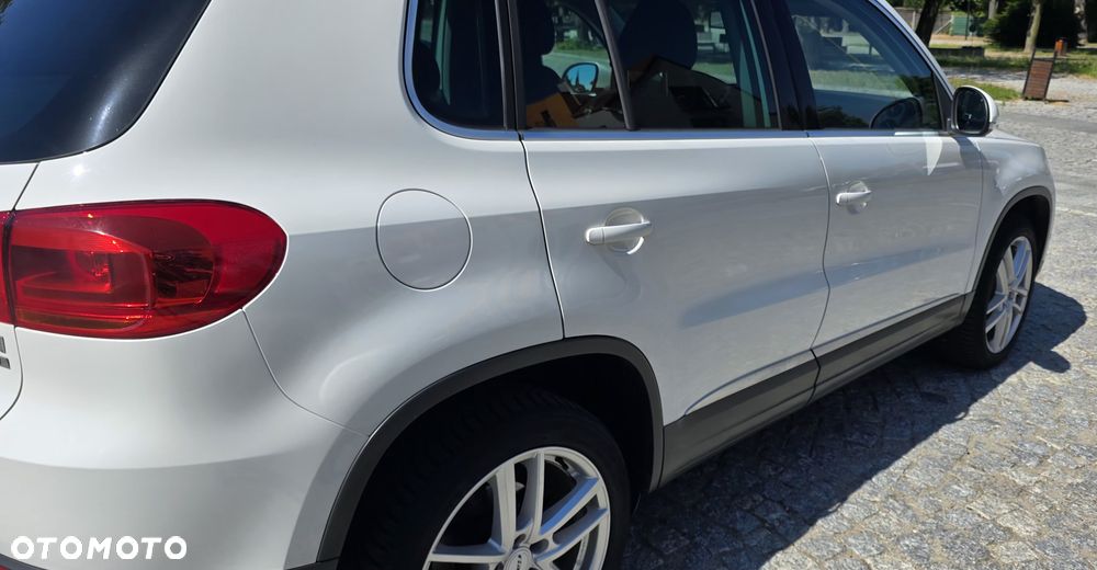 Volkswagen Tiguan 2.0 TDI 4Mot Sport&Style DSG - 10