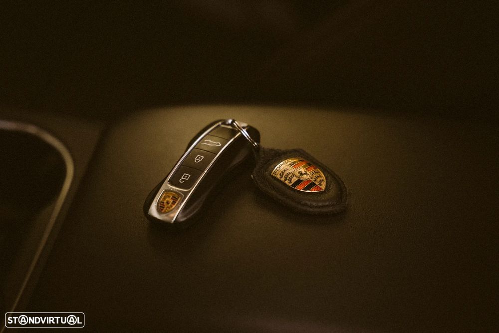 Porsche Cayenne E-Hybrid - 23