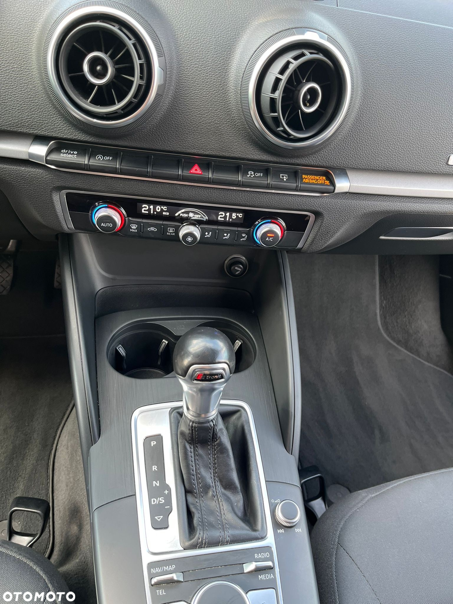 Audi A3 1.6 TDI clean diesel Ambiente S tronic - 8