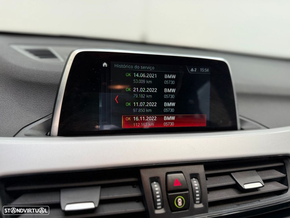 BMW X1 16 d sDrive Auto Line Sport - 20