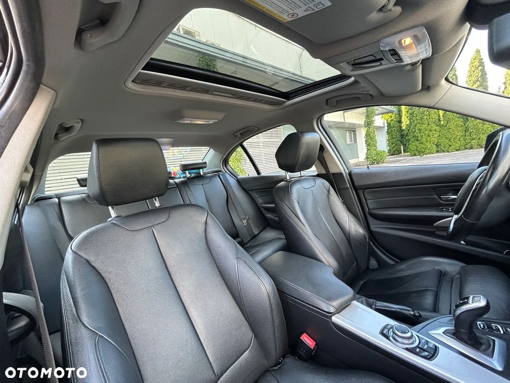 BMW Seria 3 328i - 6