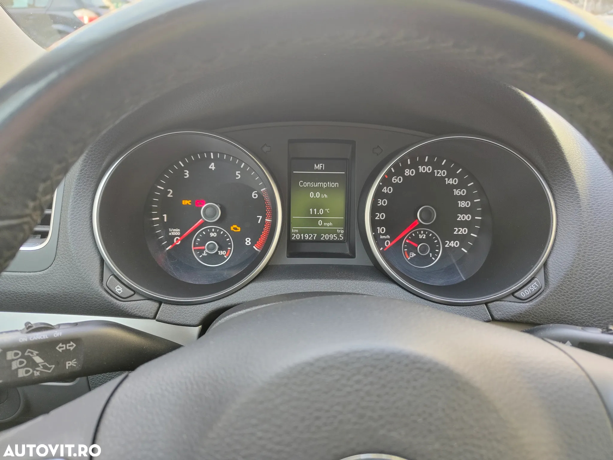 Volkswagen Golf 1.4 TSI Comfortline - 11