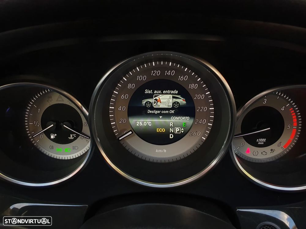 Mercedes-Benz CLS 350 Shooting Brake CDI 7G-TRONIC - 16