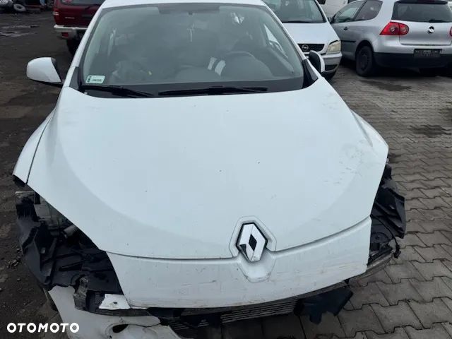 Megane III biała czesci maska blotnik drzwi 1.5 dci - 2