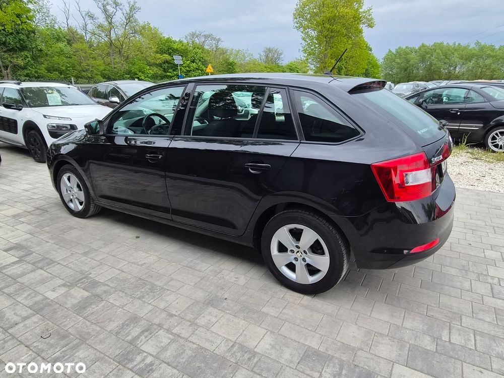 Skoda RAPID 1.2 TSI Active - 6