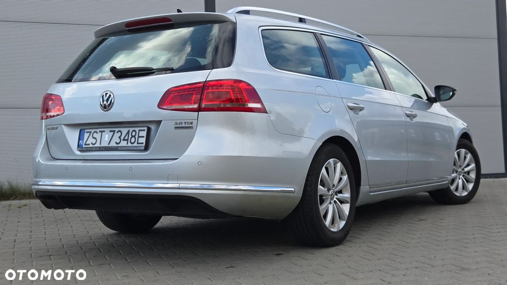 Volkswagen Passat Variant 2.0 TDI Comfortline DSG - 8