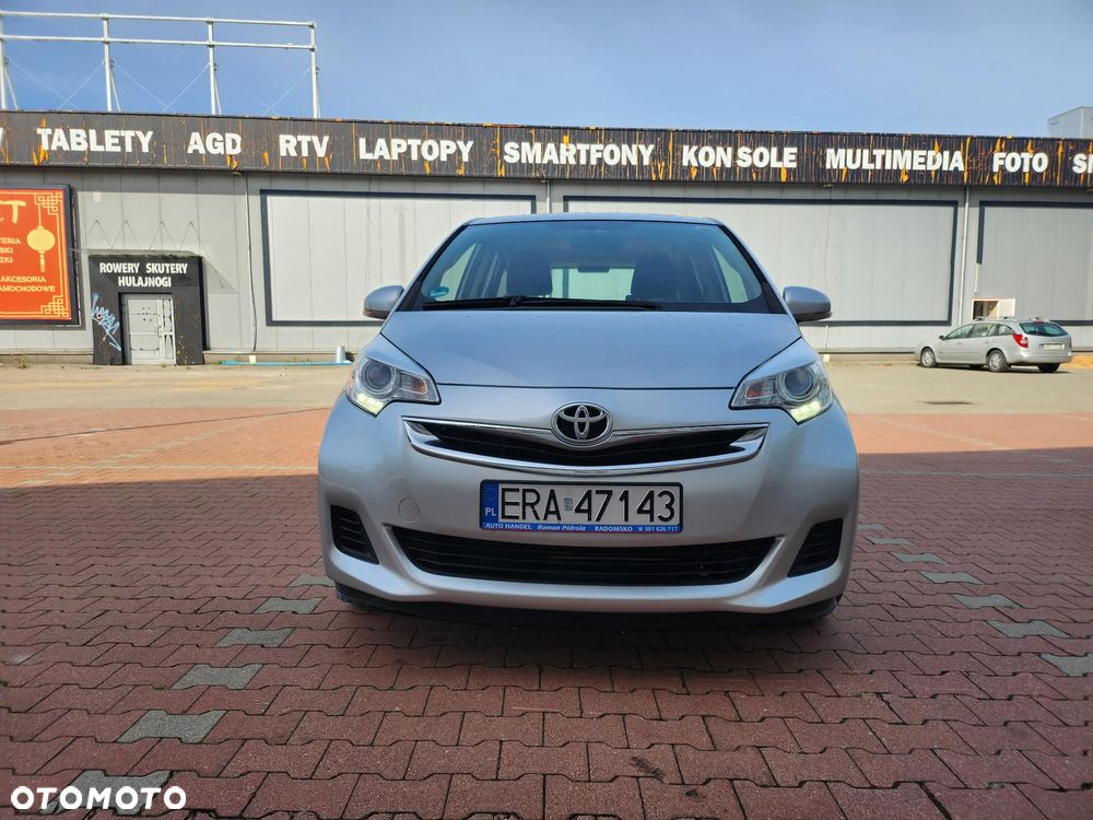 Toyota Verso S 1.33 VVT-i - 18