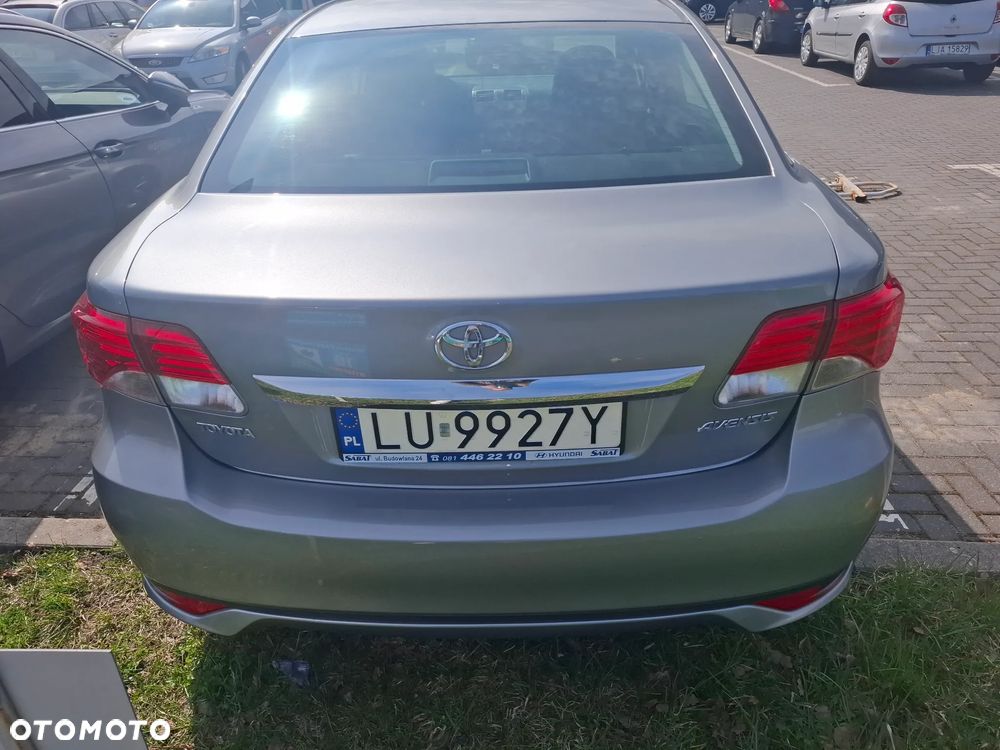Toyota Avensis 2.2 D-CAT Prestige - 4