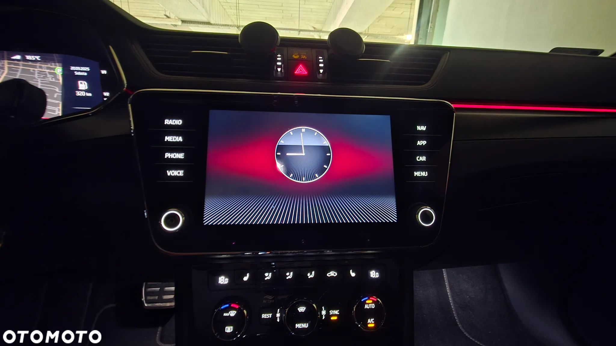 Skoda Superb 2.0 TSI Sportline DSG - 22