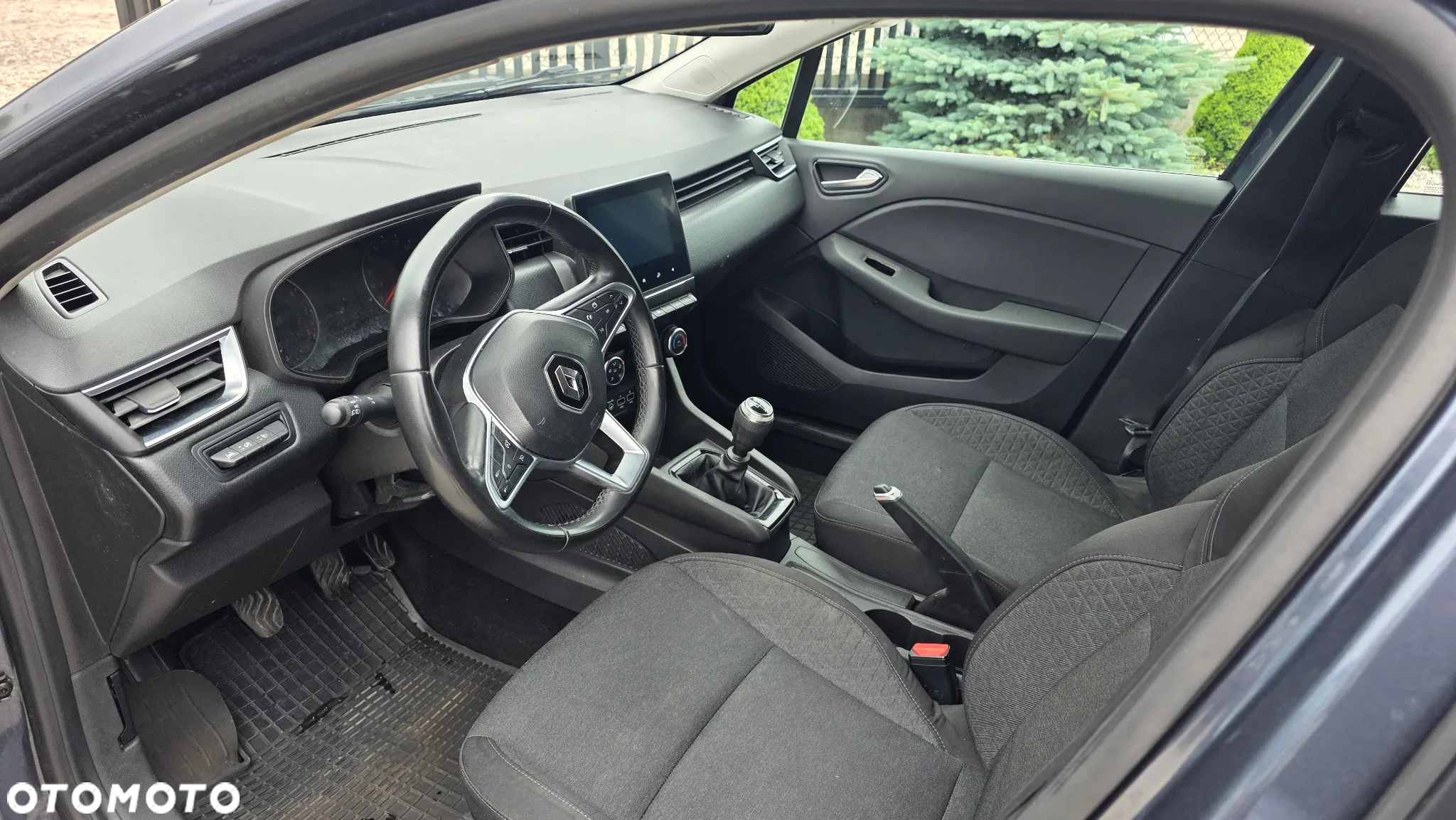 Renault Clio 1.0 TCe Intens - 10