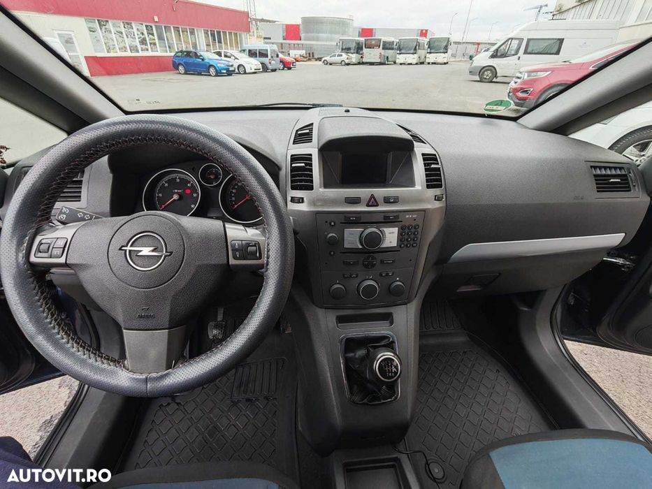Opel Zafira - 6