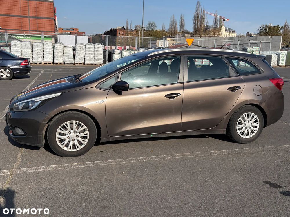 Kia Ceed - 3