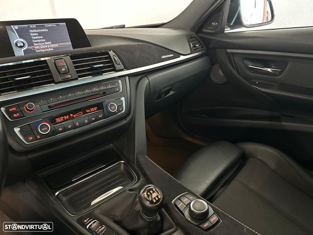 BMW 320 d Pack M - 60