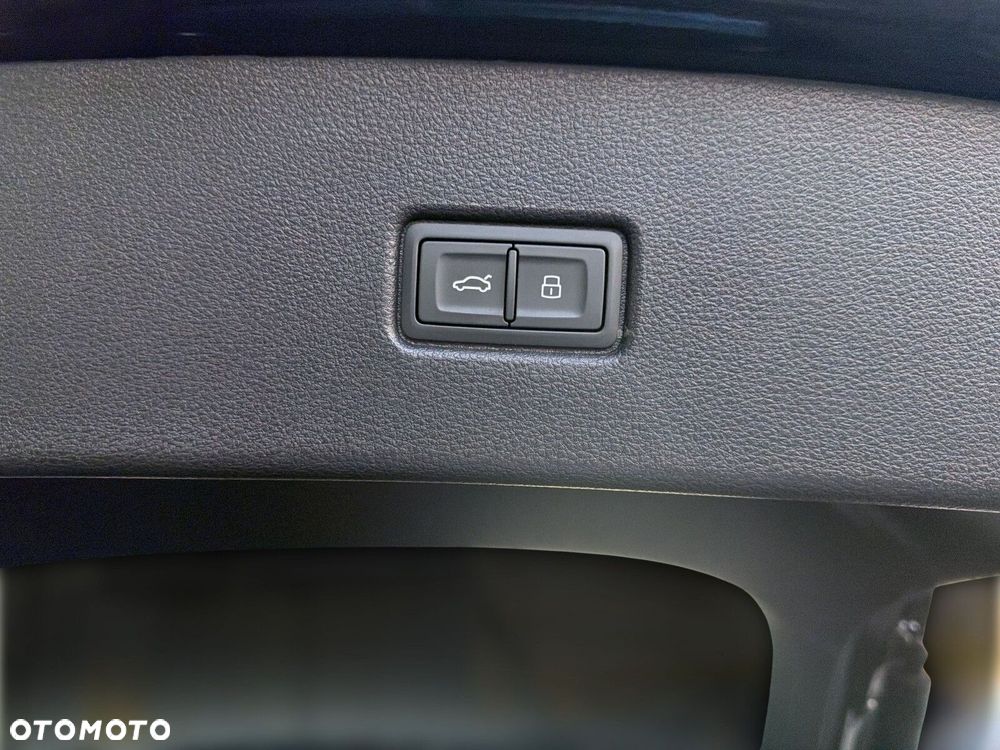 Audi Q5 Sportback - 29
