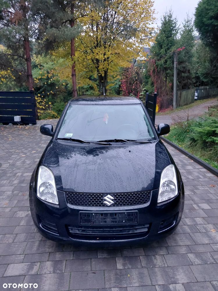 Suzuki Swift 2008 photo 2
