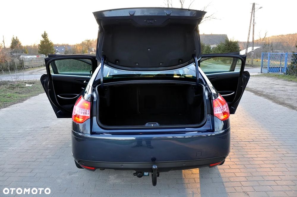Citroën C5 2.0 16V Confort - 8