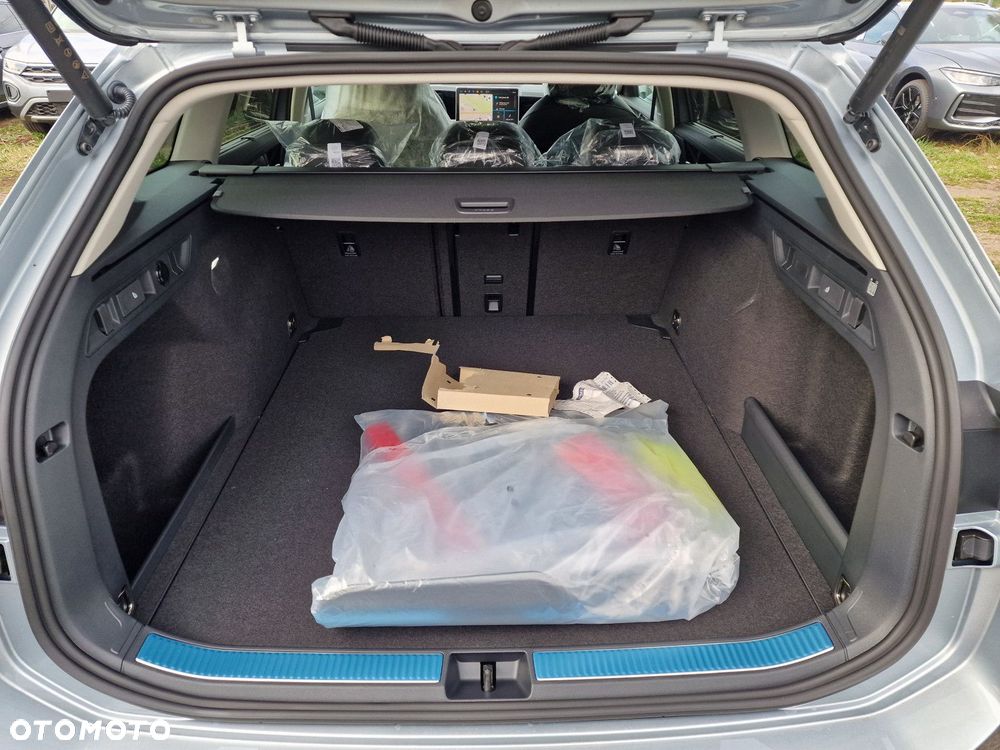 Volkswagen Passat - 8