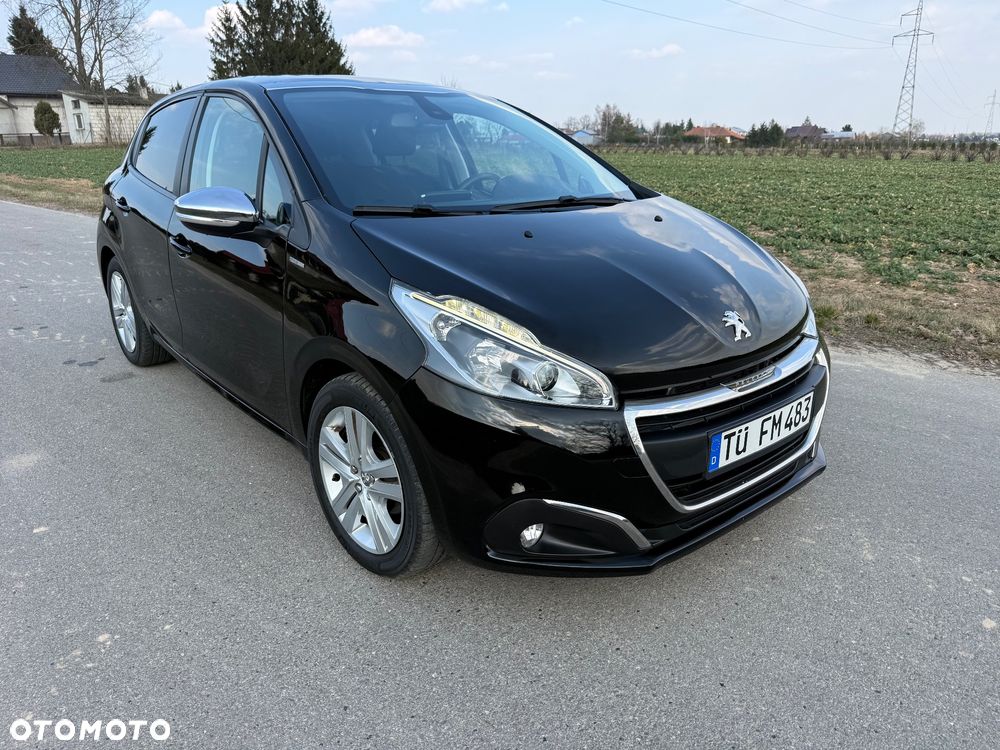 Peugeot 208 1.2 PureTech Style - 12