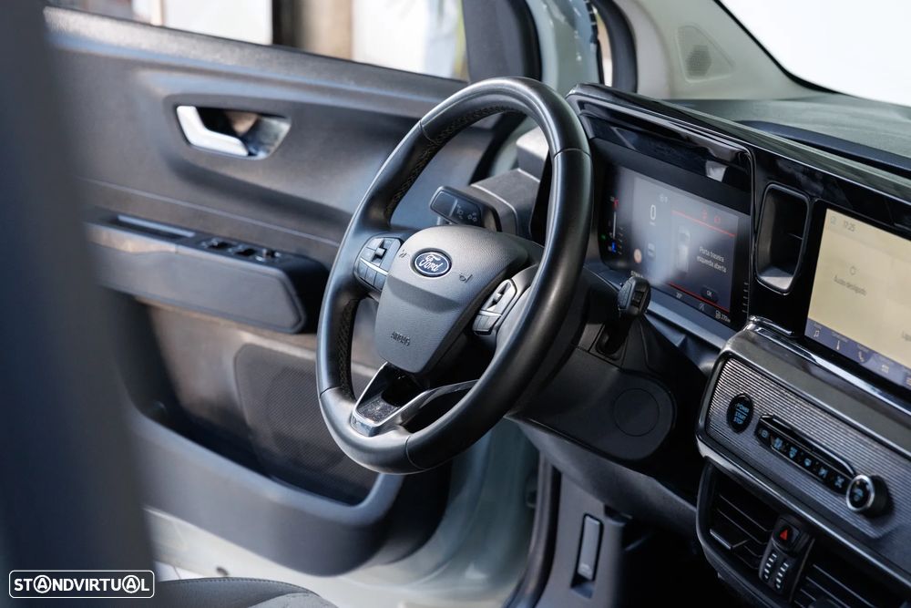 Ford Tourneo Courier 1.0 EcoBoost Titanium - 12