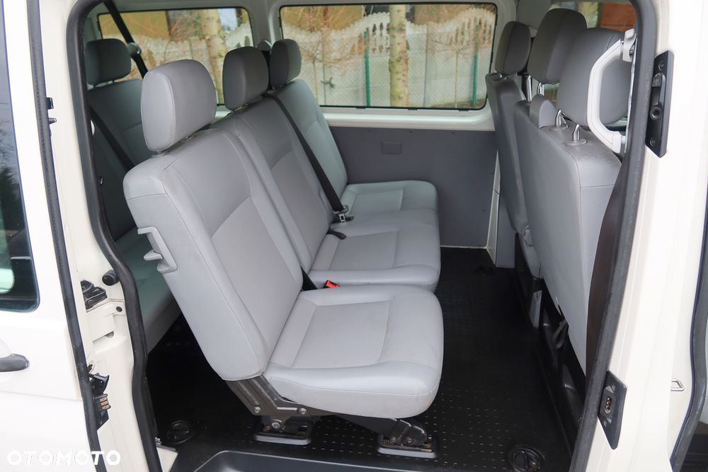 Volkswagen Transporter - 15